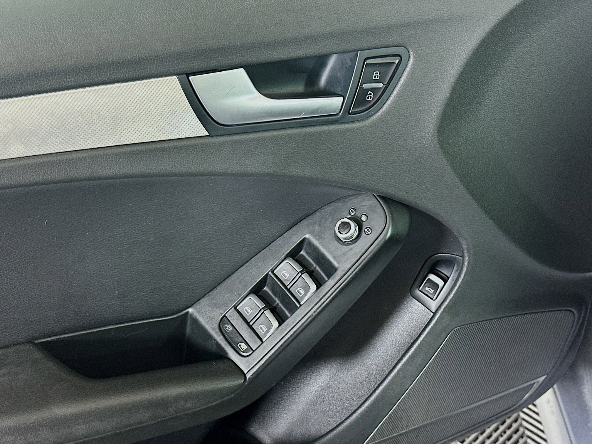 Used 2015 Audi A4 2.0T Premium FWD image 15