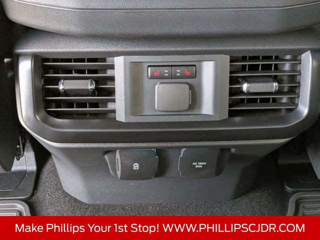 Used 2025 Ford F150 Raptor AWD/4WD image 17