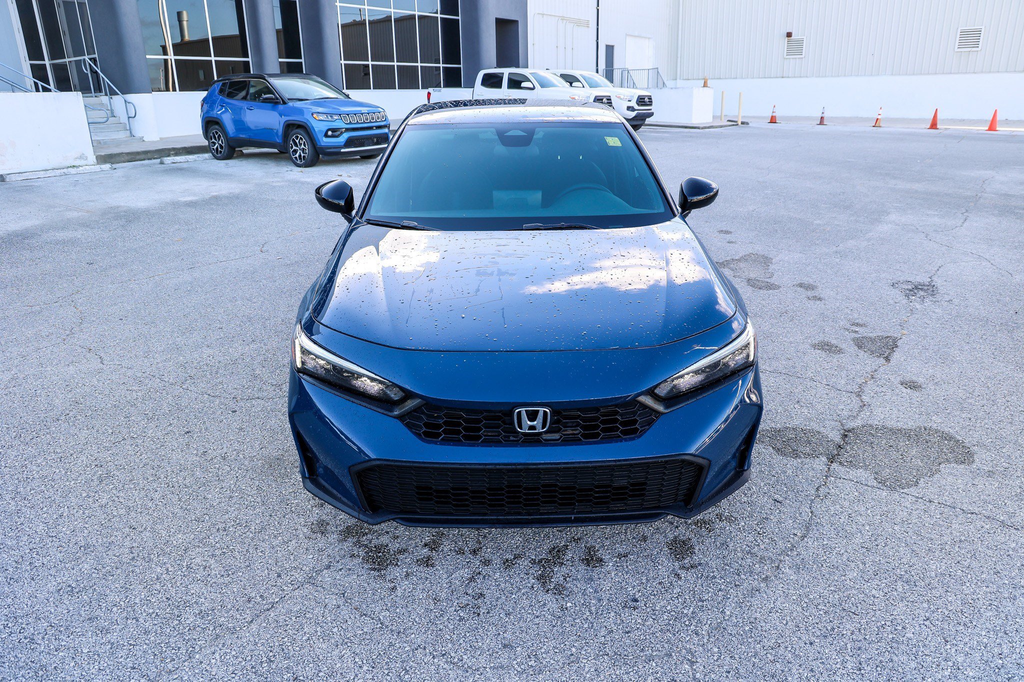 Used 2025 Honda Civic Sport image 4