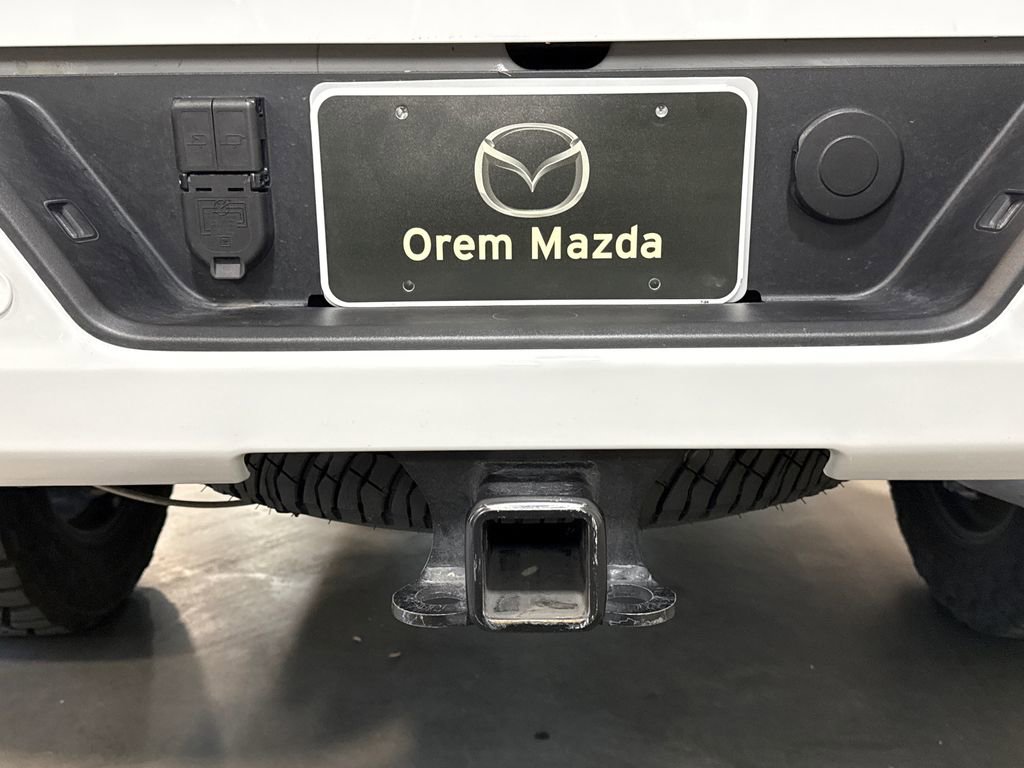 Used 2025 GMC Sierra 3500 AT4 w/ AT4 Premium Plus Package image 9