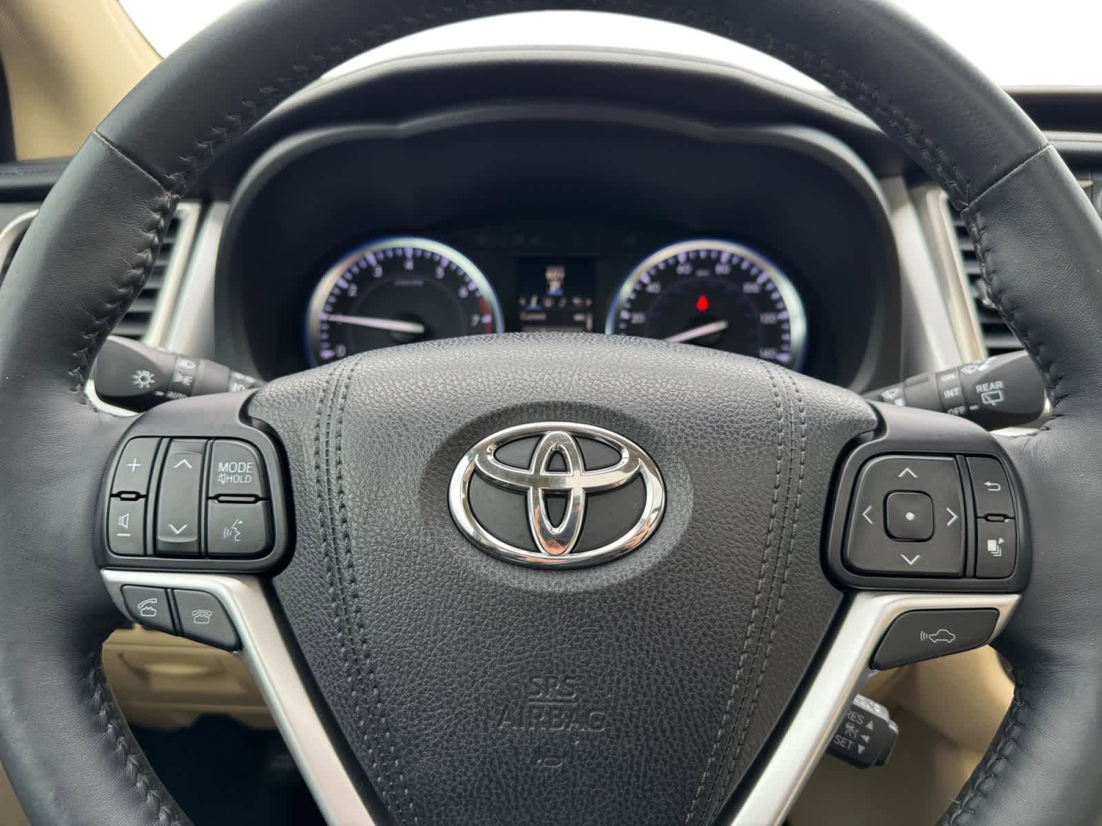 Used 2016 Toyota Highlander Limited Platinum AWD/4WD image 20