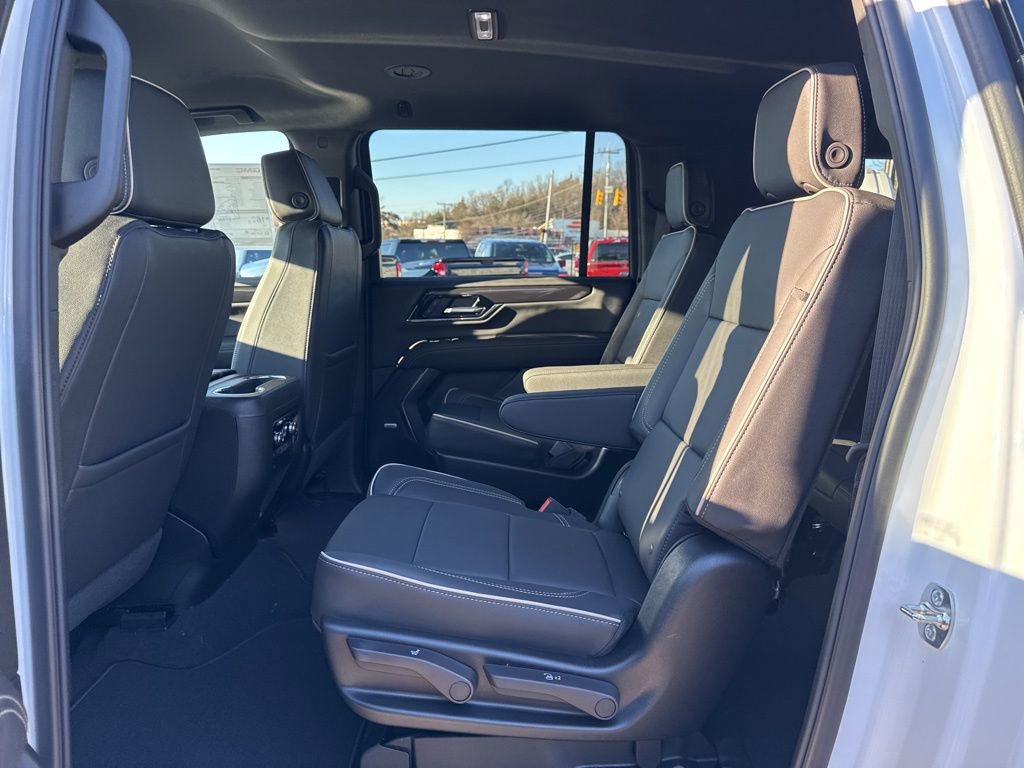 New 2026 GMC Yukon XL Elevation image 31