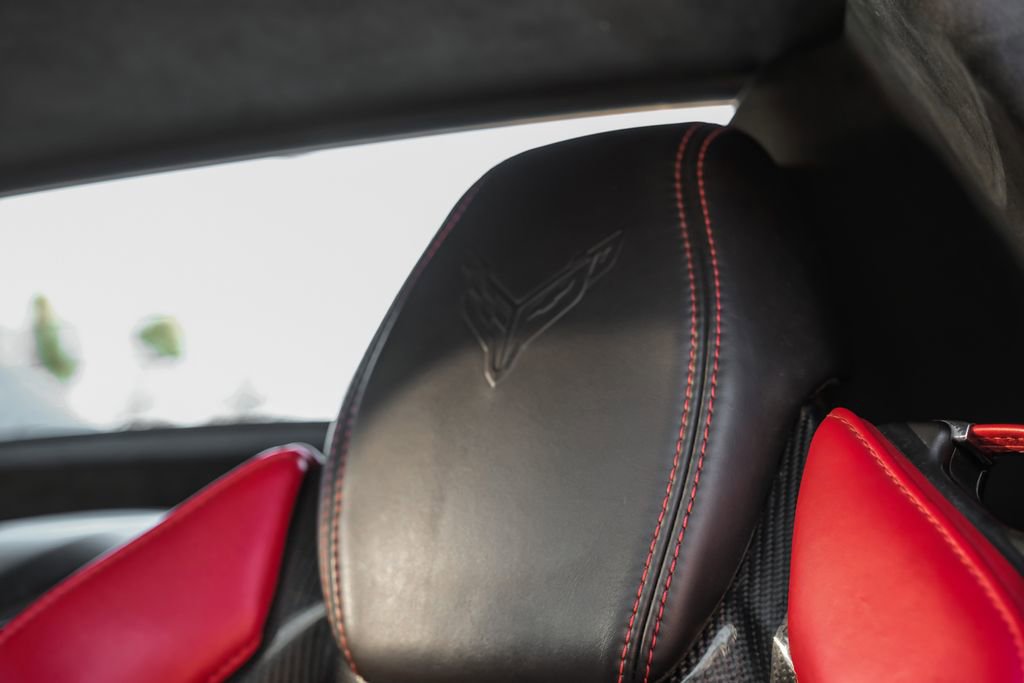 Used 2022 Chevrolet Corvette Stingray Premium Conv w/ Z51 Performance Package image 36