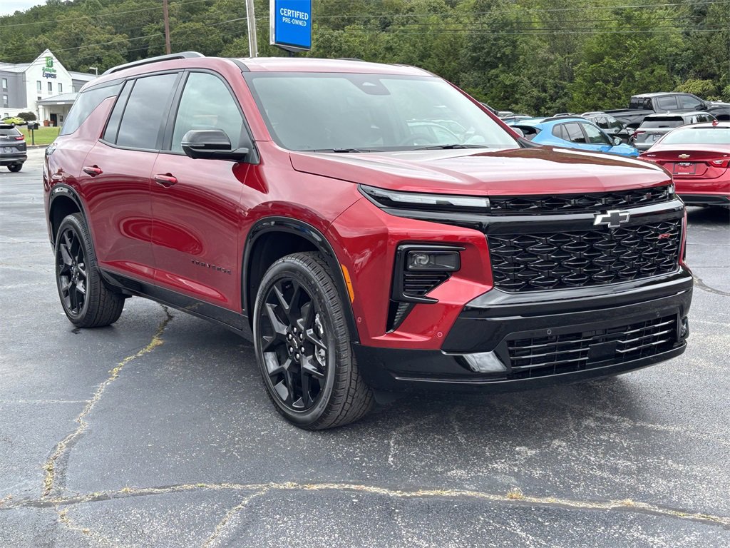 New 2026 Chevrolet Traverse RS w/ LPO, Floor Liner Package image 5