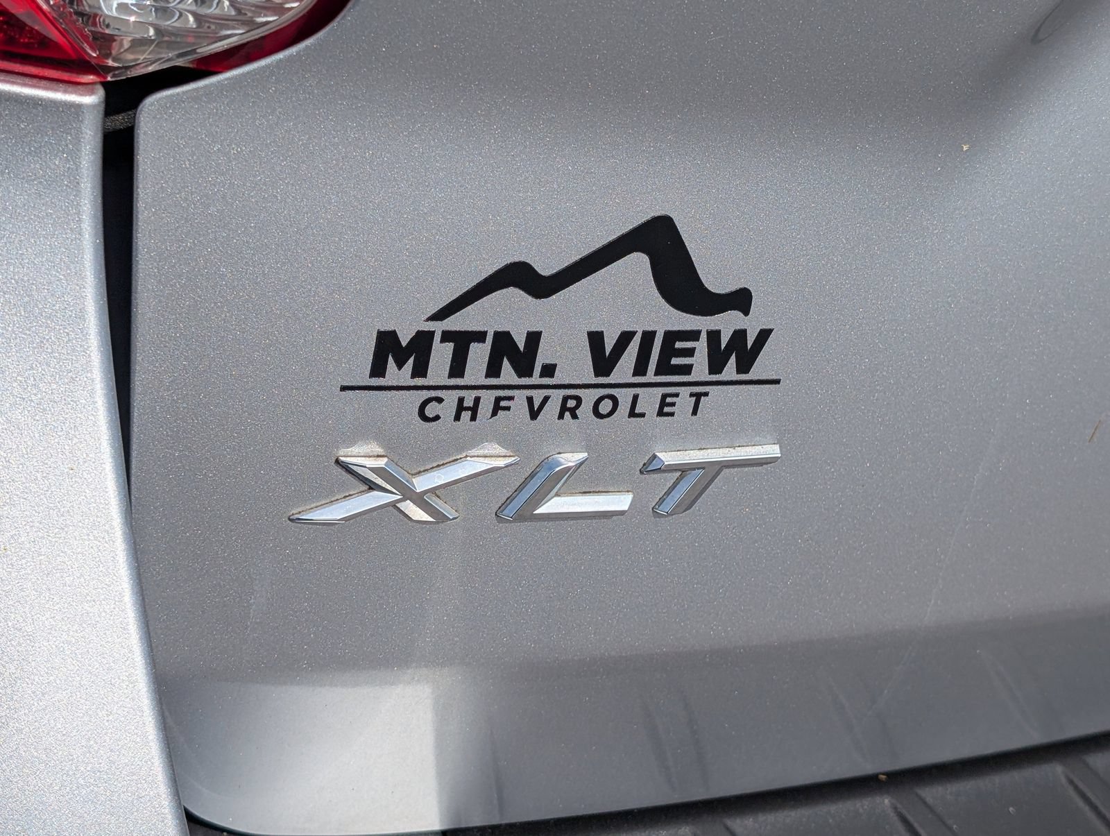 Used 2020 Ford Explorer XLT w/ Equipment Group 202A AWD/4WD image 5