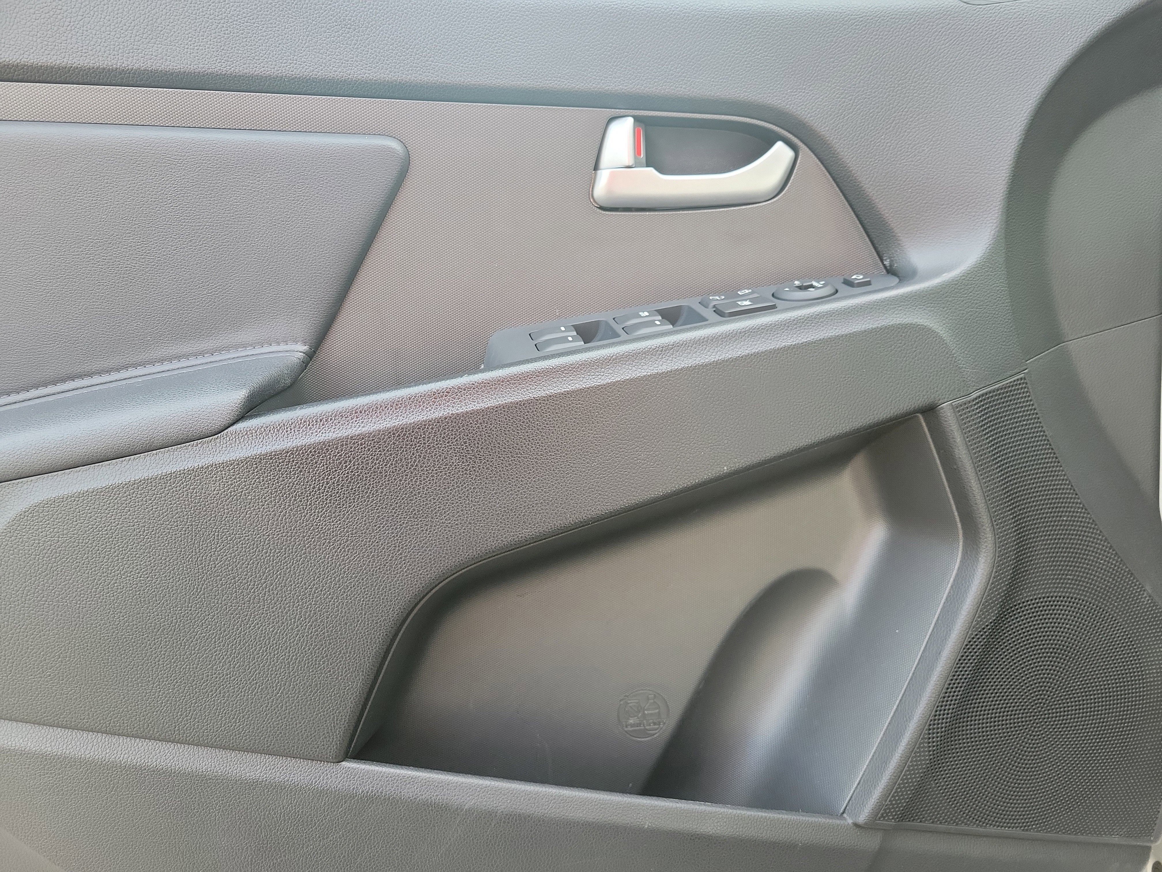 Used 2013 Kia Sportage EX w/ EX Premium Pkg image 19