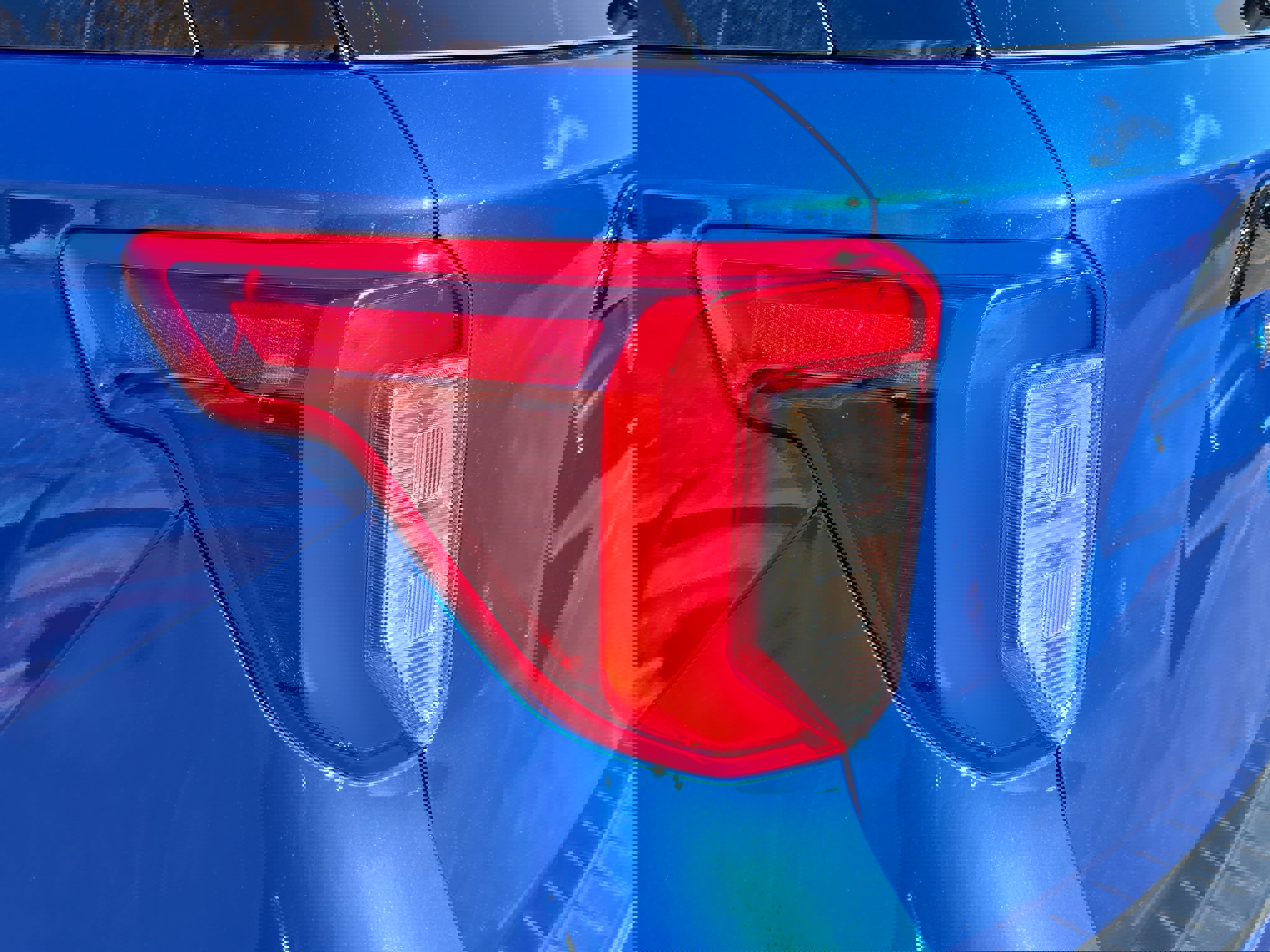 Used 2021 Ford Explorer ST w/ Equipment Group 401A image 36