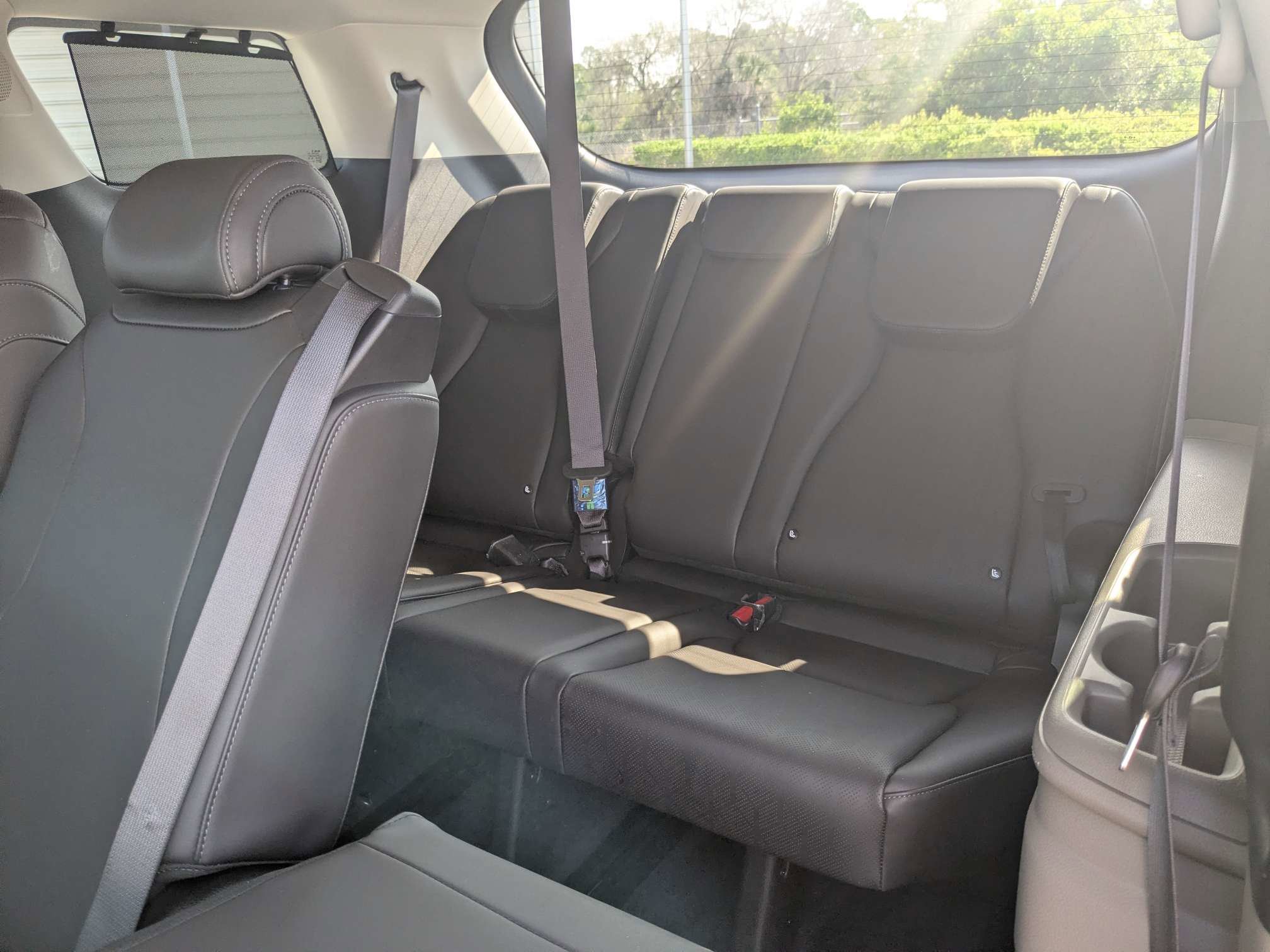 Certified 2026 Kia Carnival EX FWD image 16