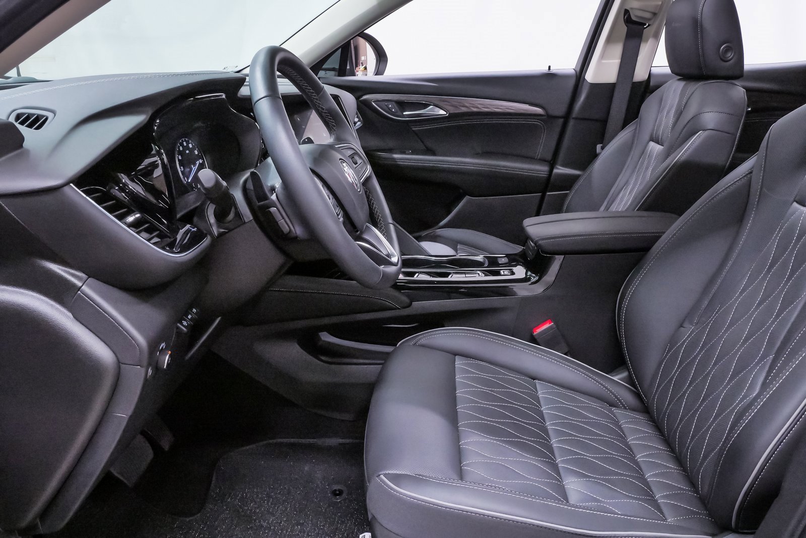 Used 2023 Buick Envision Avenir image 9