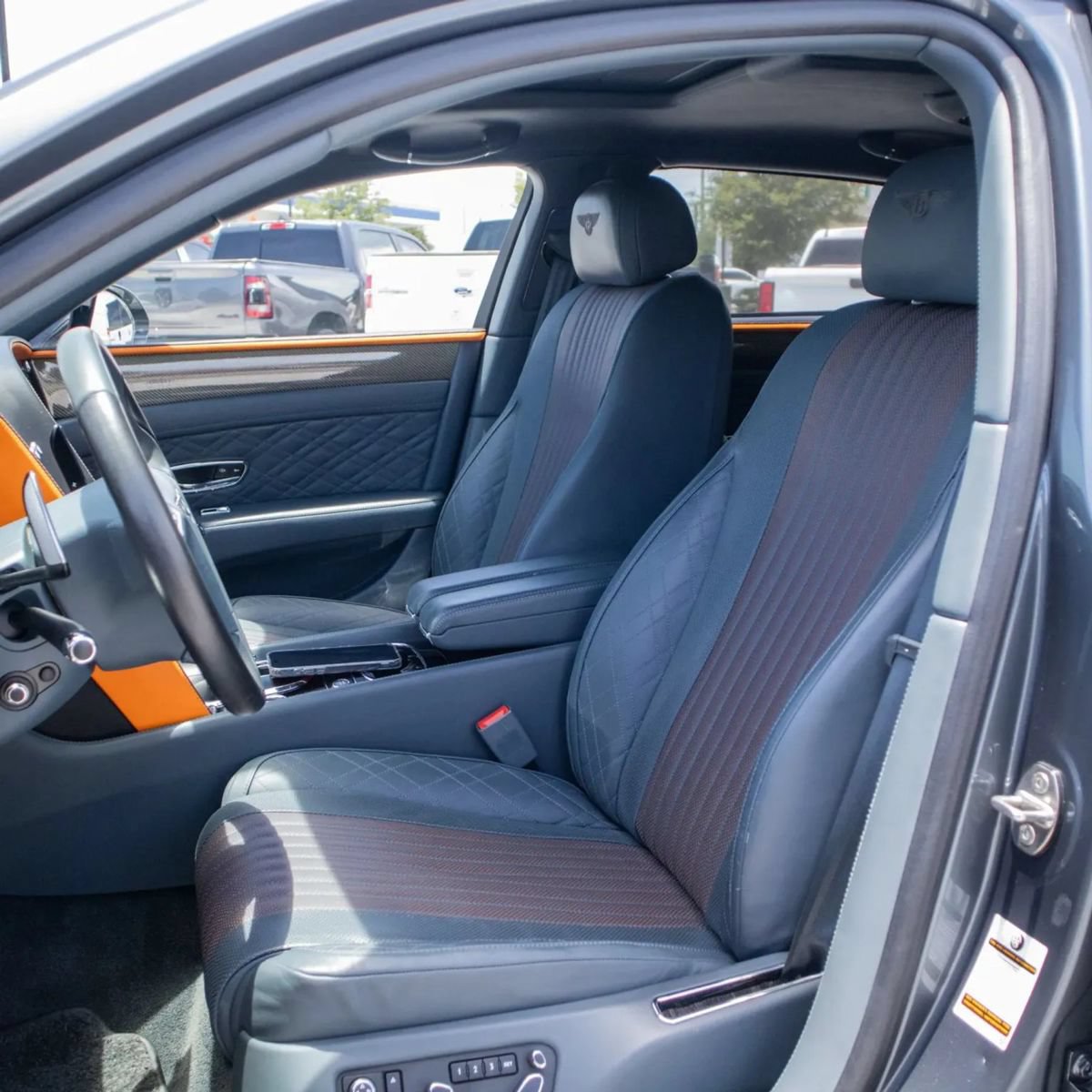 Used 2018 Bentley Flying Spur S V8 AWD/4WD image 38