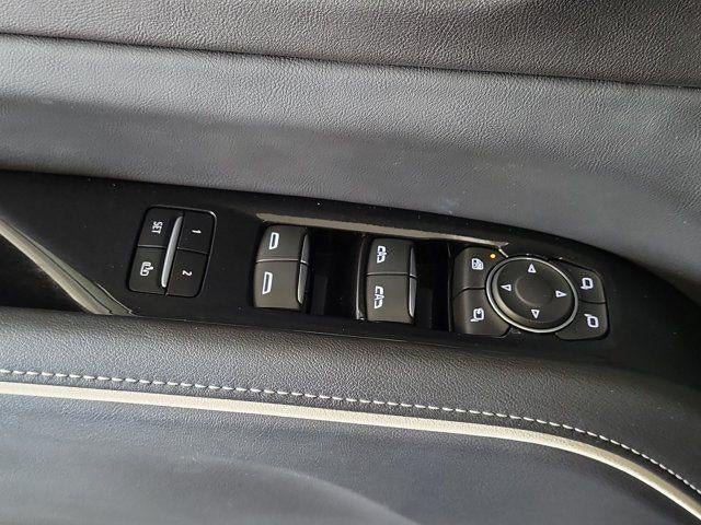 Certified 2024 Cadillac Escalade ESV Sport AWD/4WD image 18