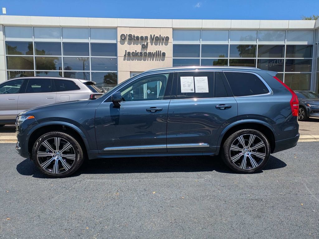 Used 2025 Volvo XC90 B6 Plus w/ Protection Package Premier image 3