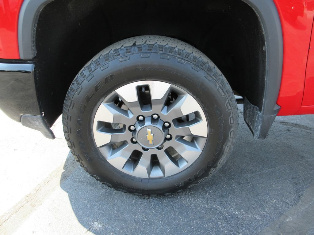 Certified 2024 Chevrolet Silverado 2500 Custom w/ Custom Value Package AWD/4WD image 16