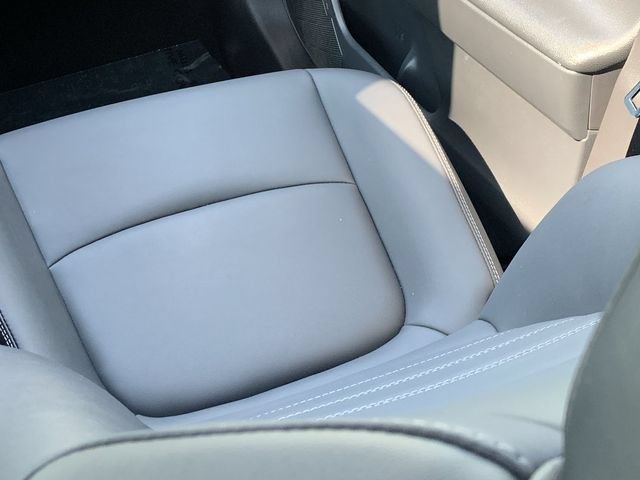 Used 2023 Toyota RAV4 XLE Premium AWD/4WD image 33