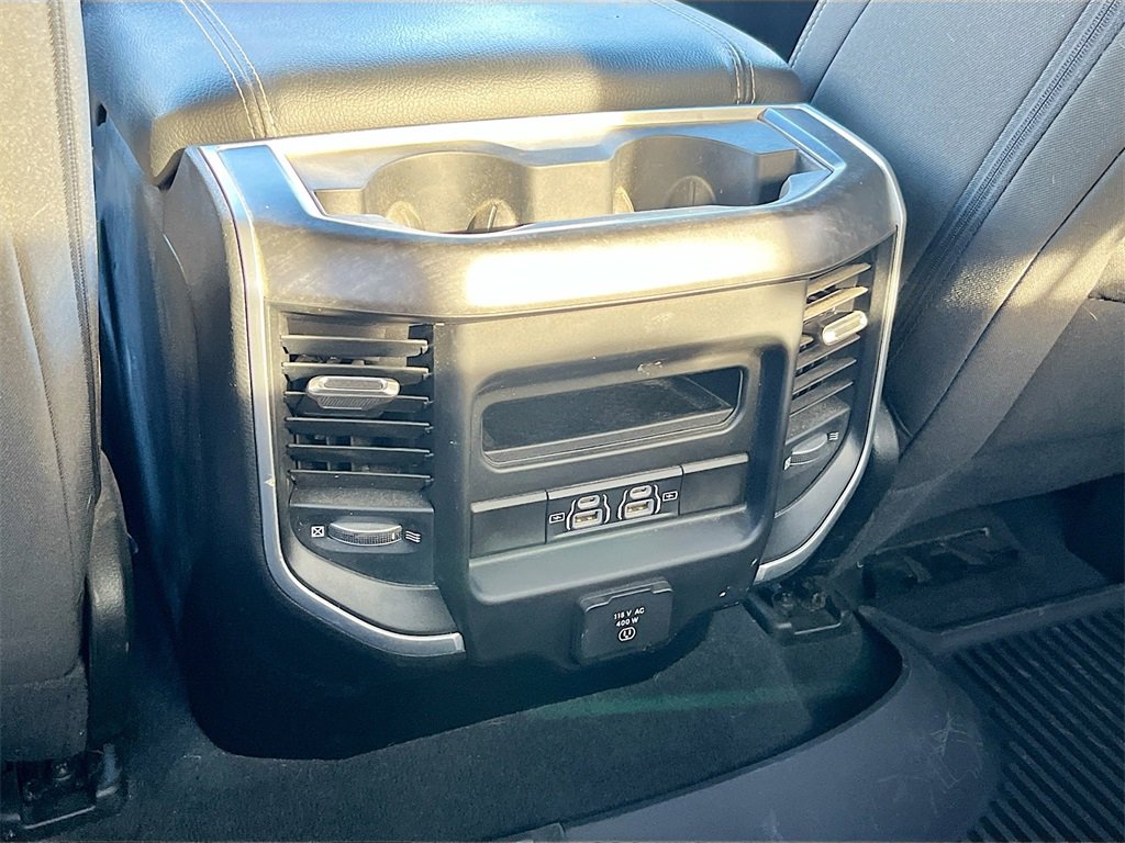 Used 2022 RAM 1500 Big Horn image 24