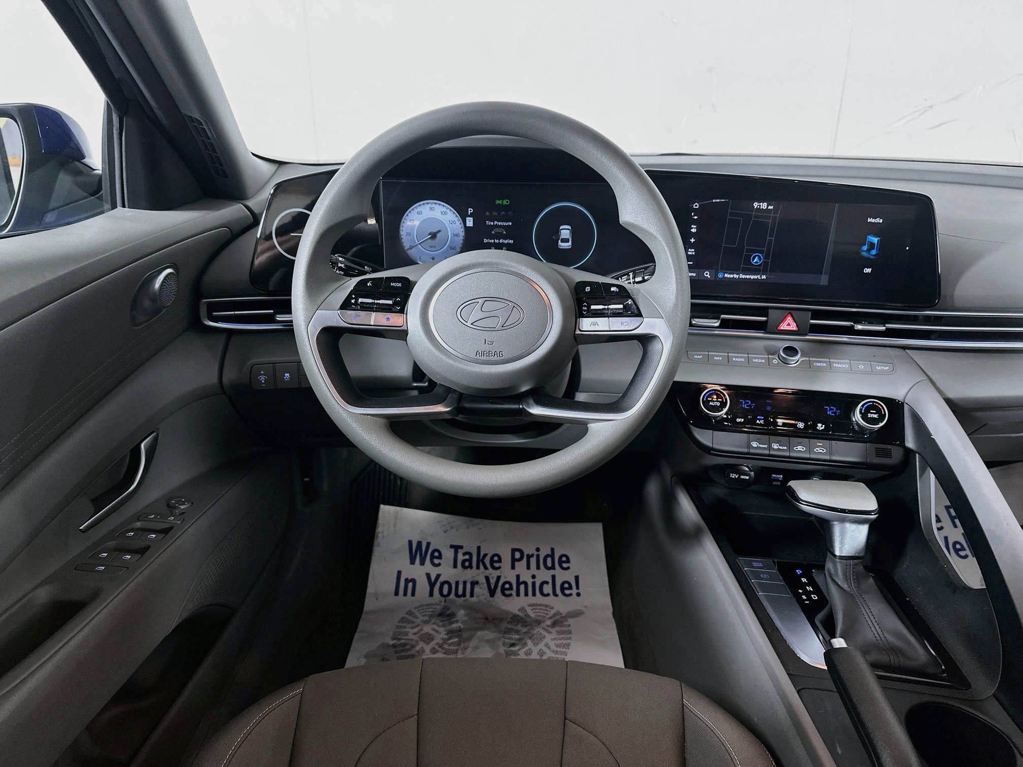 Certified 2024 Hyundai Elantra SEL FWD image 21