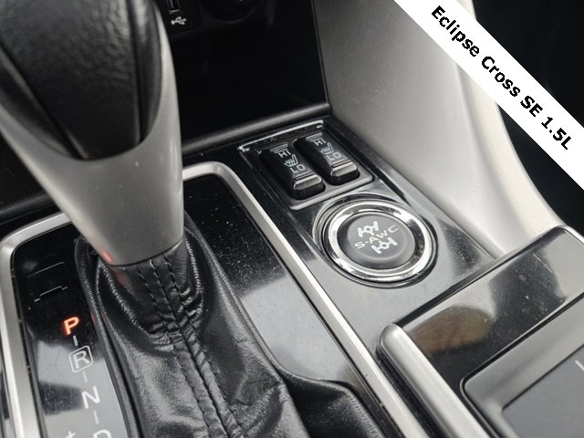 Used 2020 Mitsubishi Eclipse Cross SE image 21