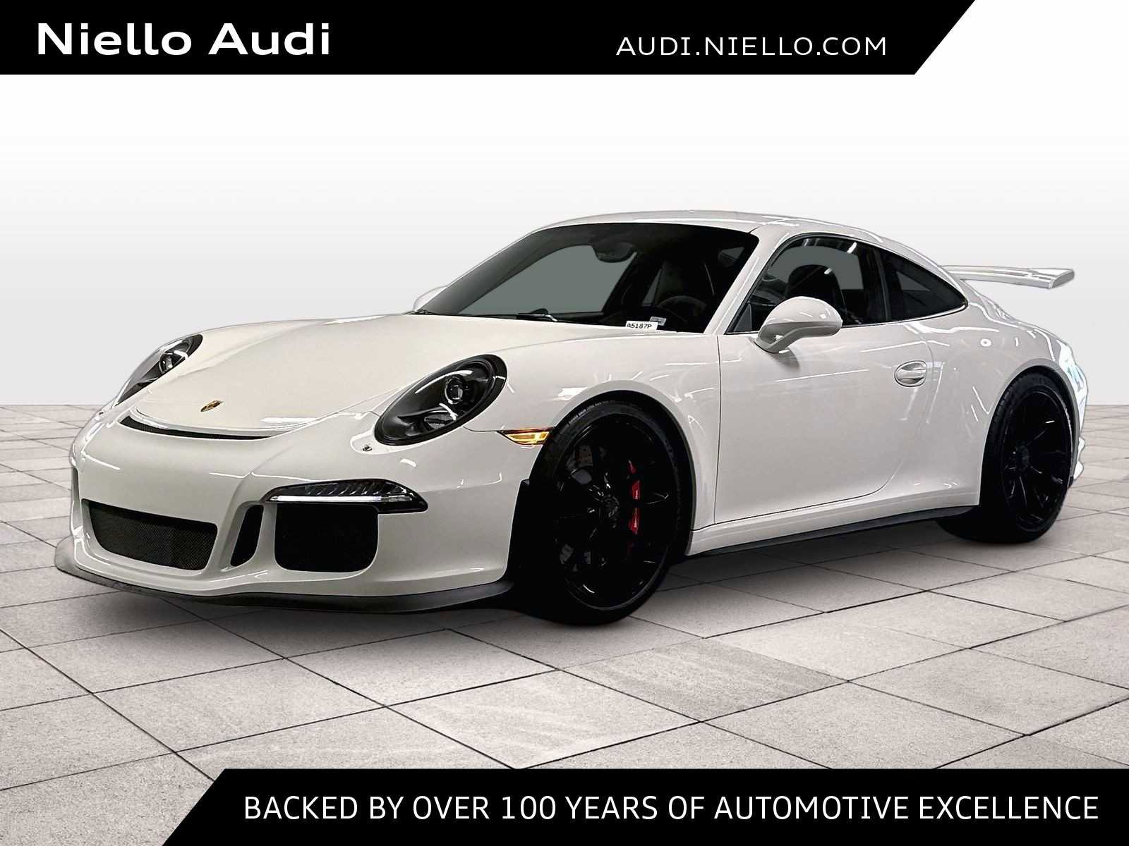 Used 2015 Porsche 911 GT3 RWD image 1