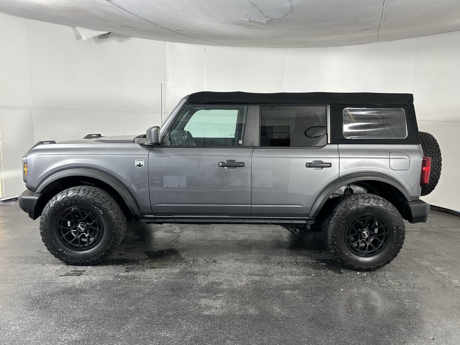 Used 2022 Ford Bronco Big Bend image 8