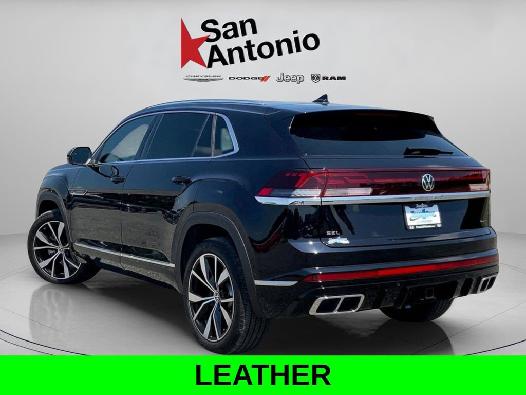 Used 2024 Volkswagen Atlas Cross Sport SEL Premium R-Line image 4