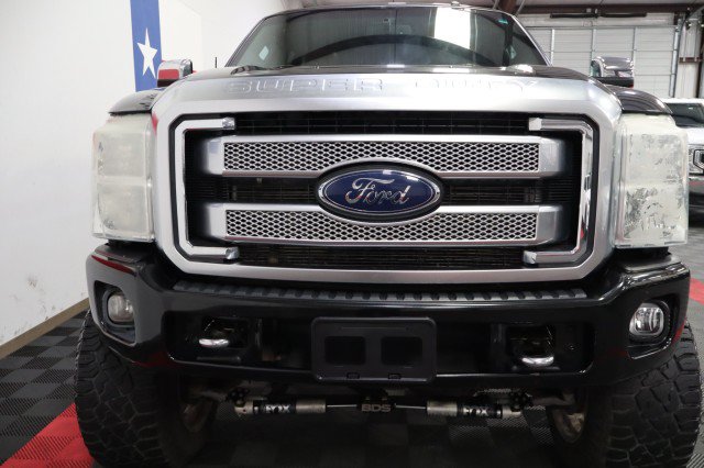 Used 2014 Ford F250 Platinum w/ FX4 Off-Road Package AWD/4WD image 5