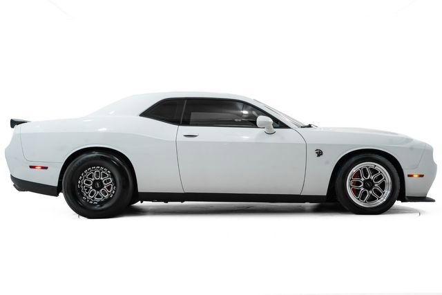 Used 2022 Dodge Challenger SRT Hellcat w/ Plus Package RWD image 5