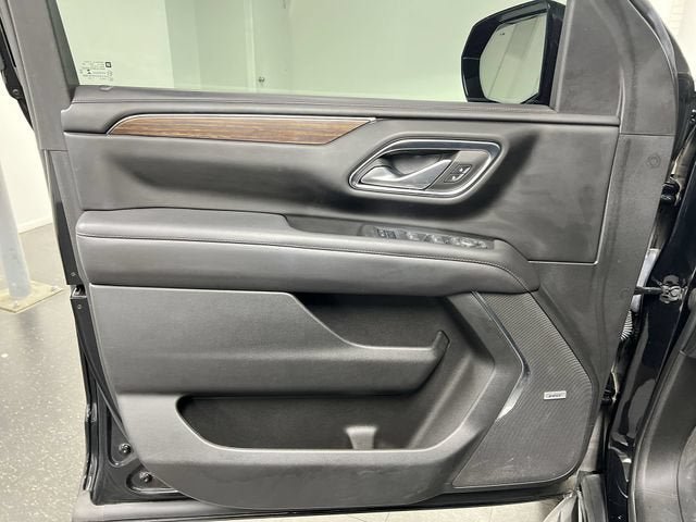 Certified 2022 Chevrolet Tahoe High Country AWD/4WD image 21
