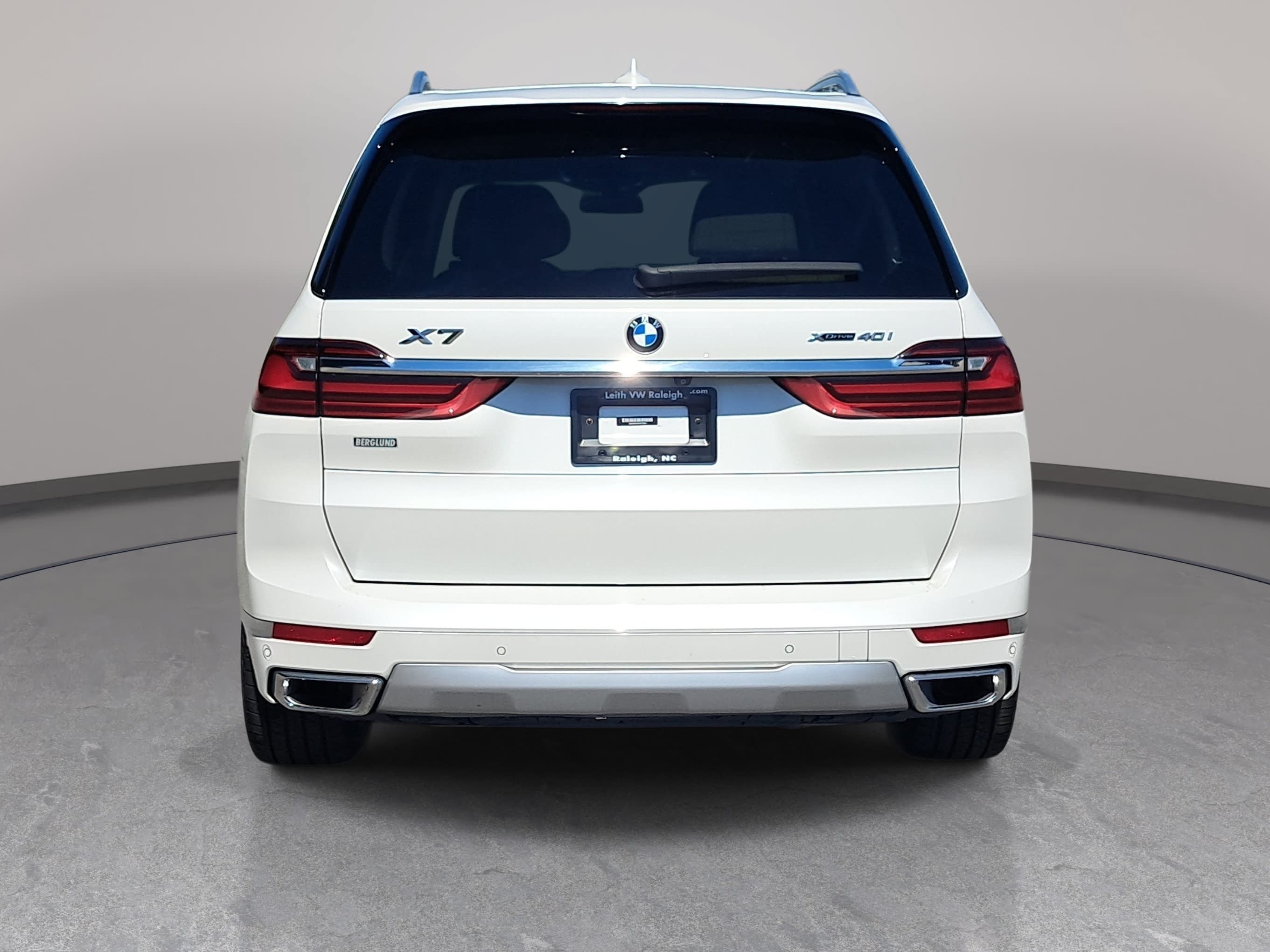 Used 2020 BMW X7 xDrive40i w/ Executive Package AWD/4WD image 6