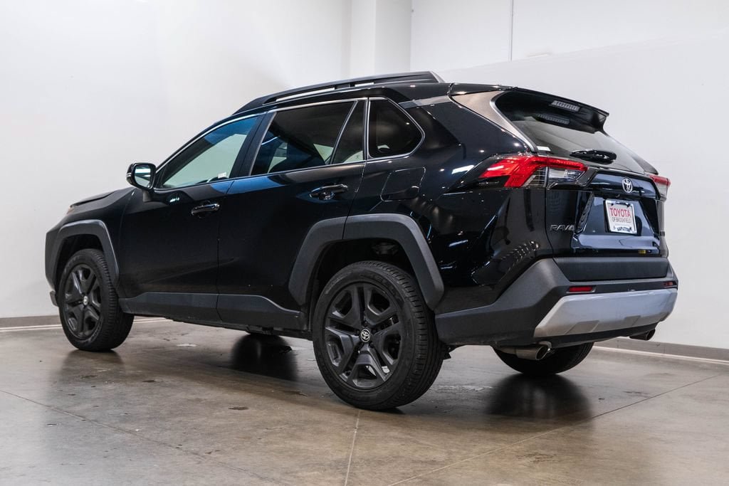 Used 2024 Toyota RAV4 Adventure AWD/4WD image 7