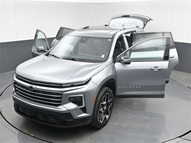 Used 2026 Chevrolet Traverse High Country image 52