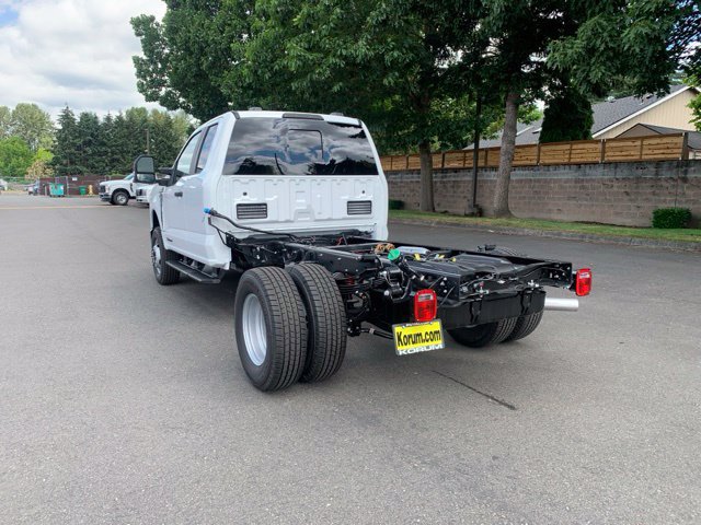 New 2026 Ford F350 XL w/ XL Chrome Package AWD/4WD image 3