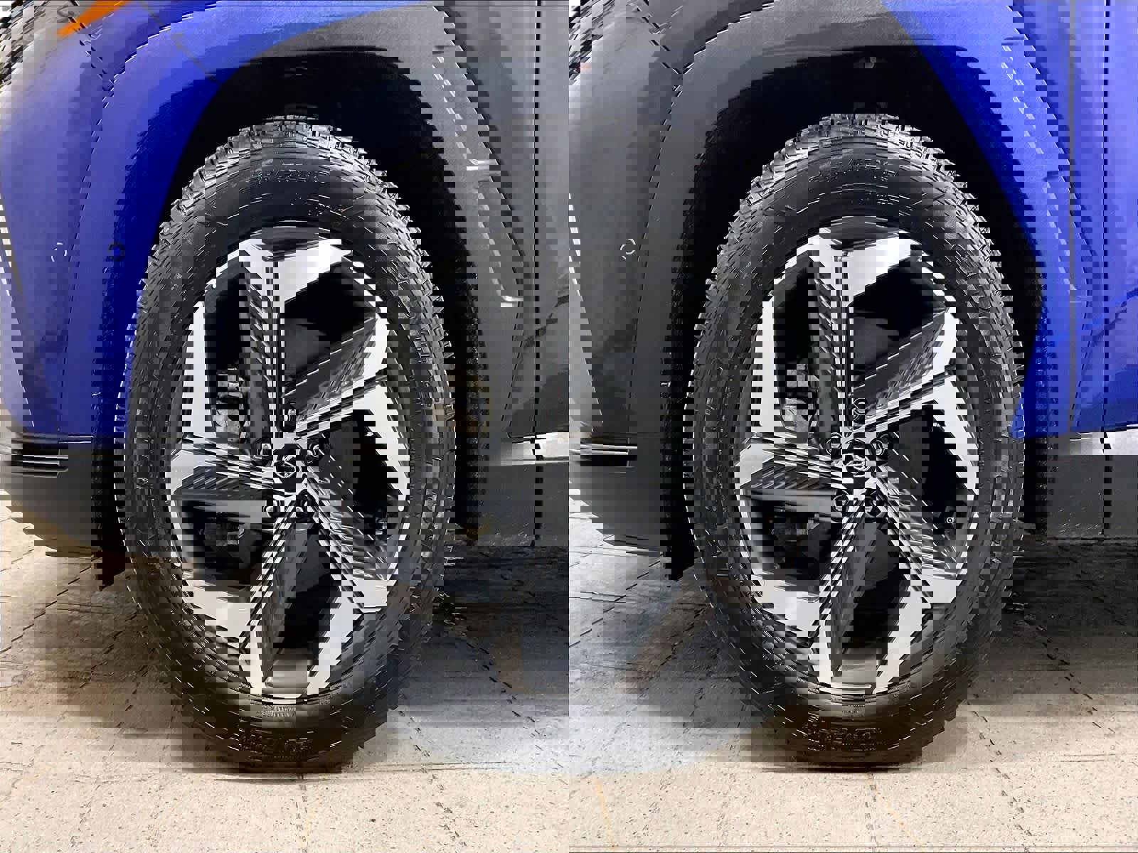 Used 2024 Hyundai Tucson Limited image 7