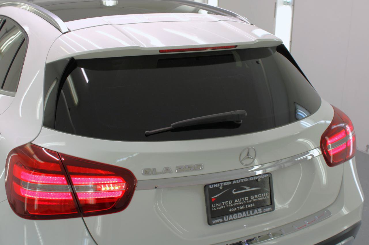 Used 2020 Mercedes-Benz GLA 250 w/ Convenience Package image 20