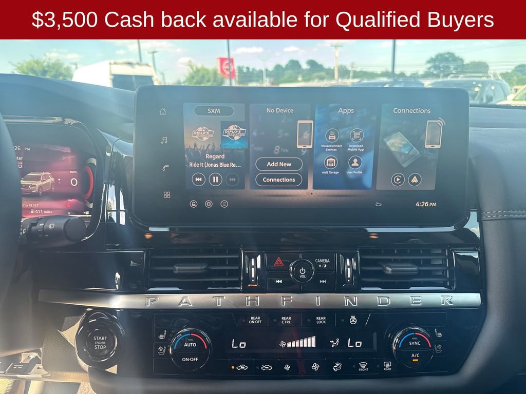 New 2026 Nissan Pathfinder Platinum image 17