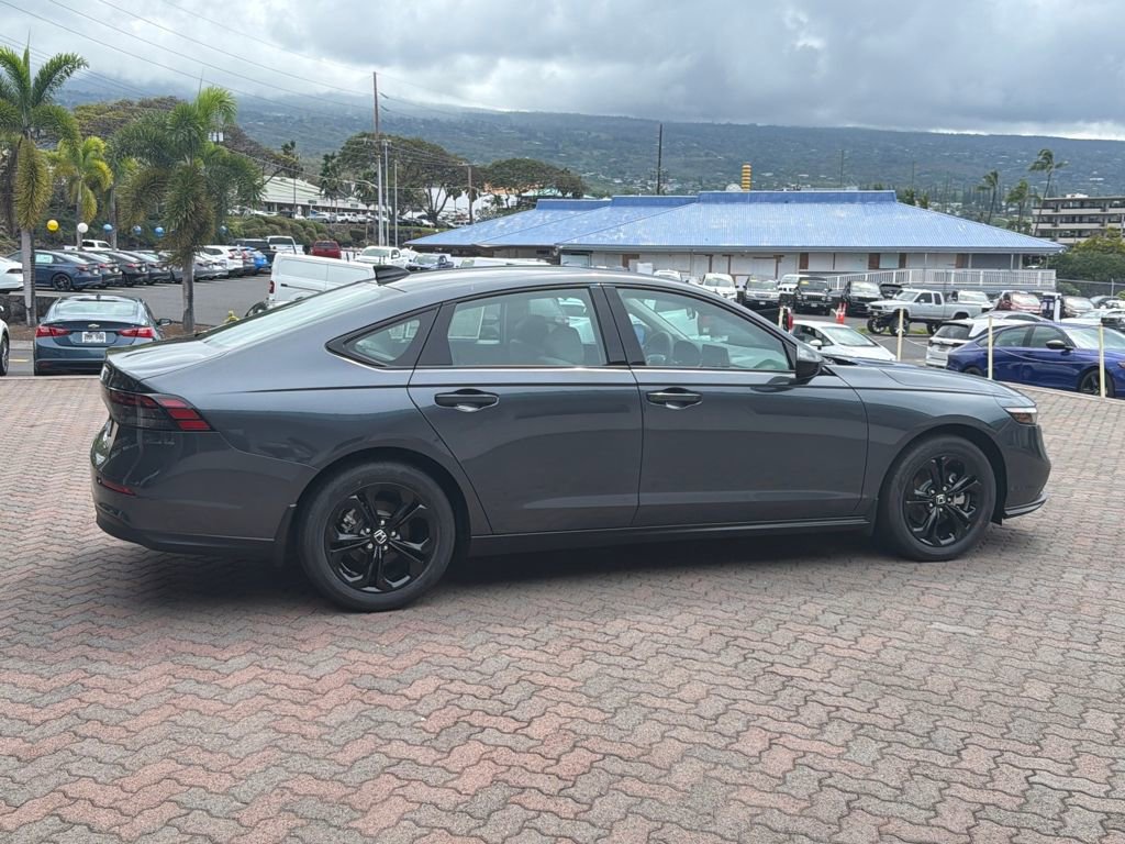 New 2025 Honda Accord SE image 5