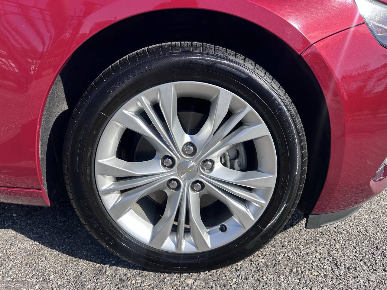 Used 2015 Chevrolet Impala LT w/ Convenience Package FWD image 9