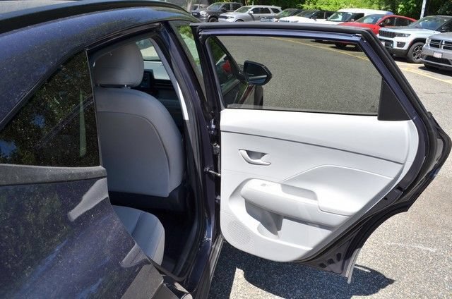 Used 2024 Hyundai Kona SEL AWD/4WD image 33