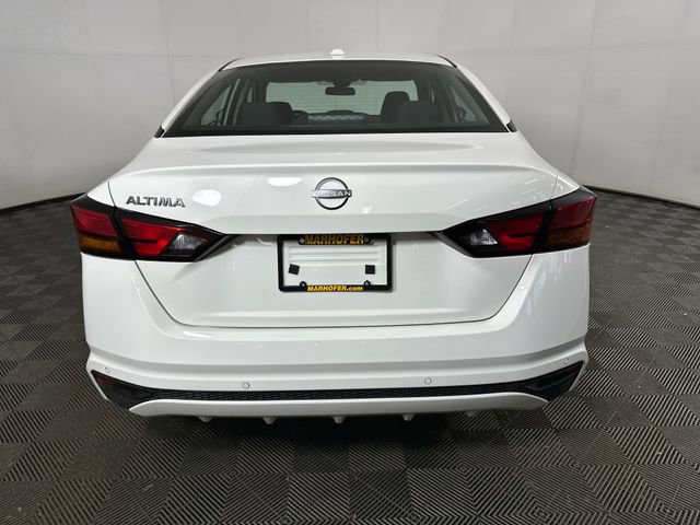 Used 2025 Nissan Altima 2.5 S image 4