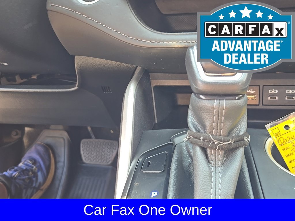 Used 2024 Toyota Highlander XLE AWD/4WD image 22
