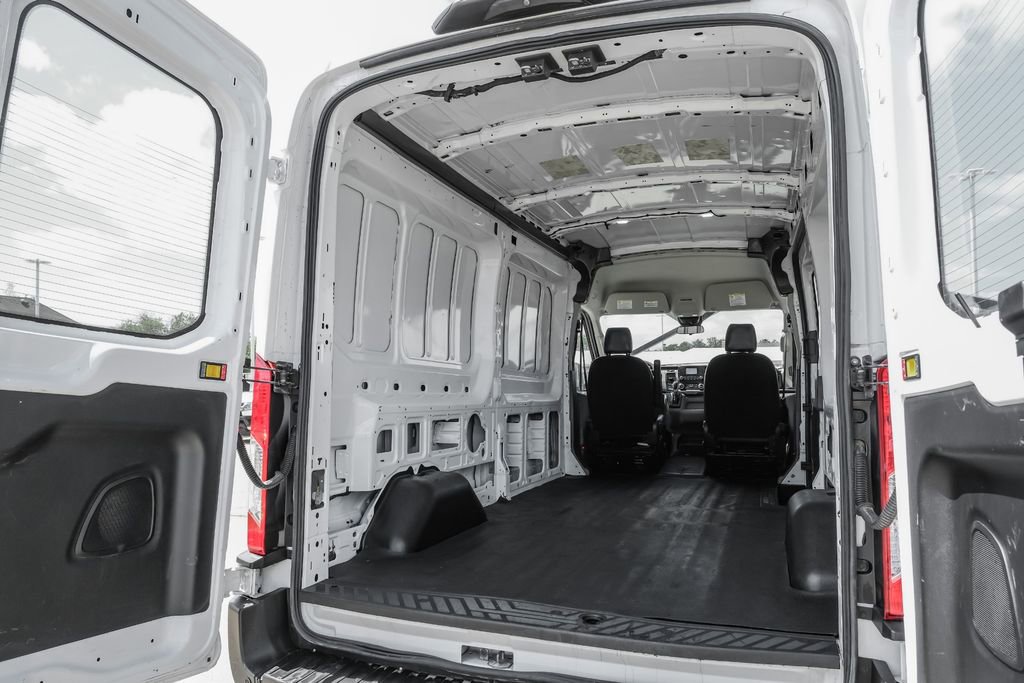 Used 2021 Ford Transit 250 Medium Roof image 46