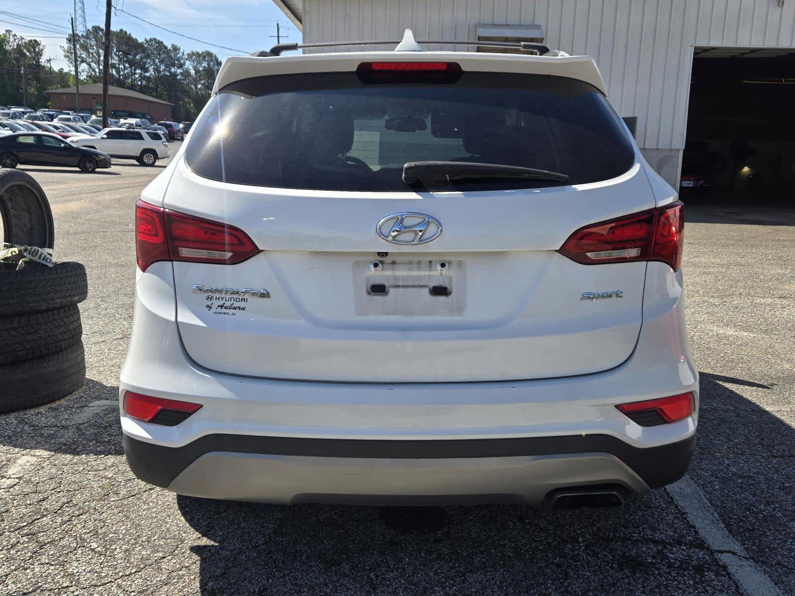 Used 2018 Hyundai Santa Fe Sport w/ 2.4L Value Package 02 FWD image 5