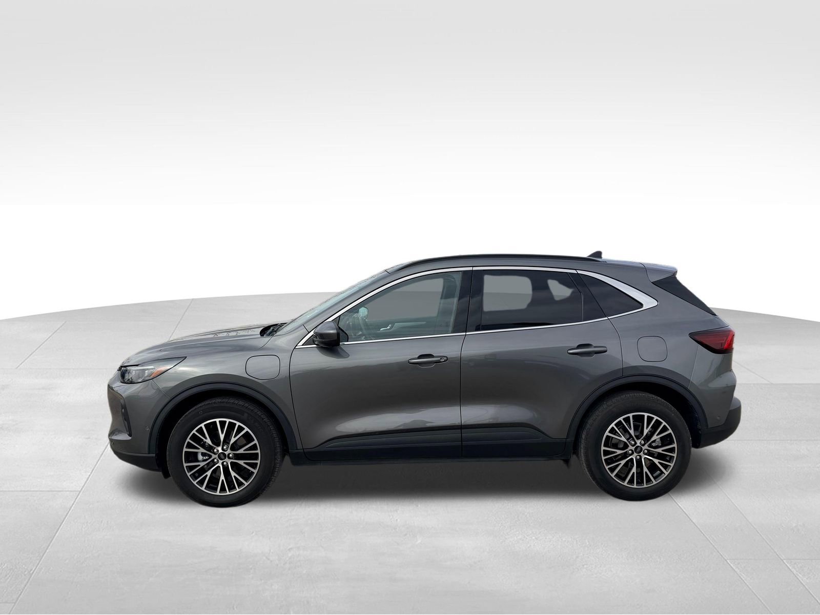 Certified 2024 Ford Escape SE w/ PHEV Premium Package FWD image 28