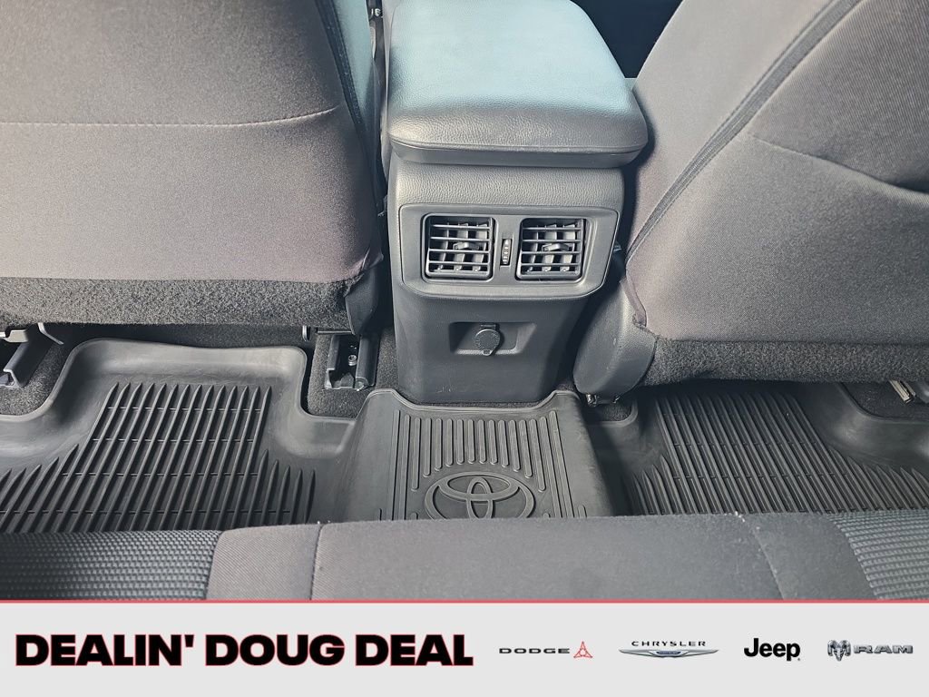 Used 2023 Toyota RAV4 LE image 24