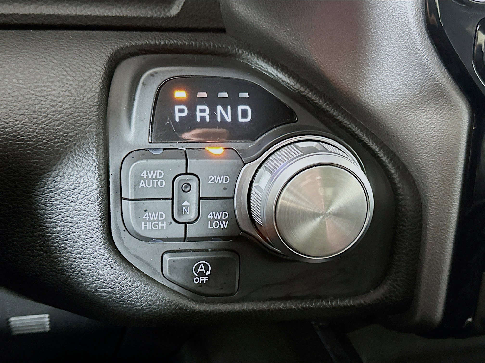 Used 2025 RAM 1500 Laramie image 17