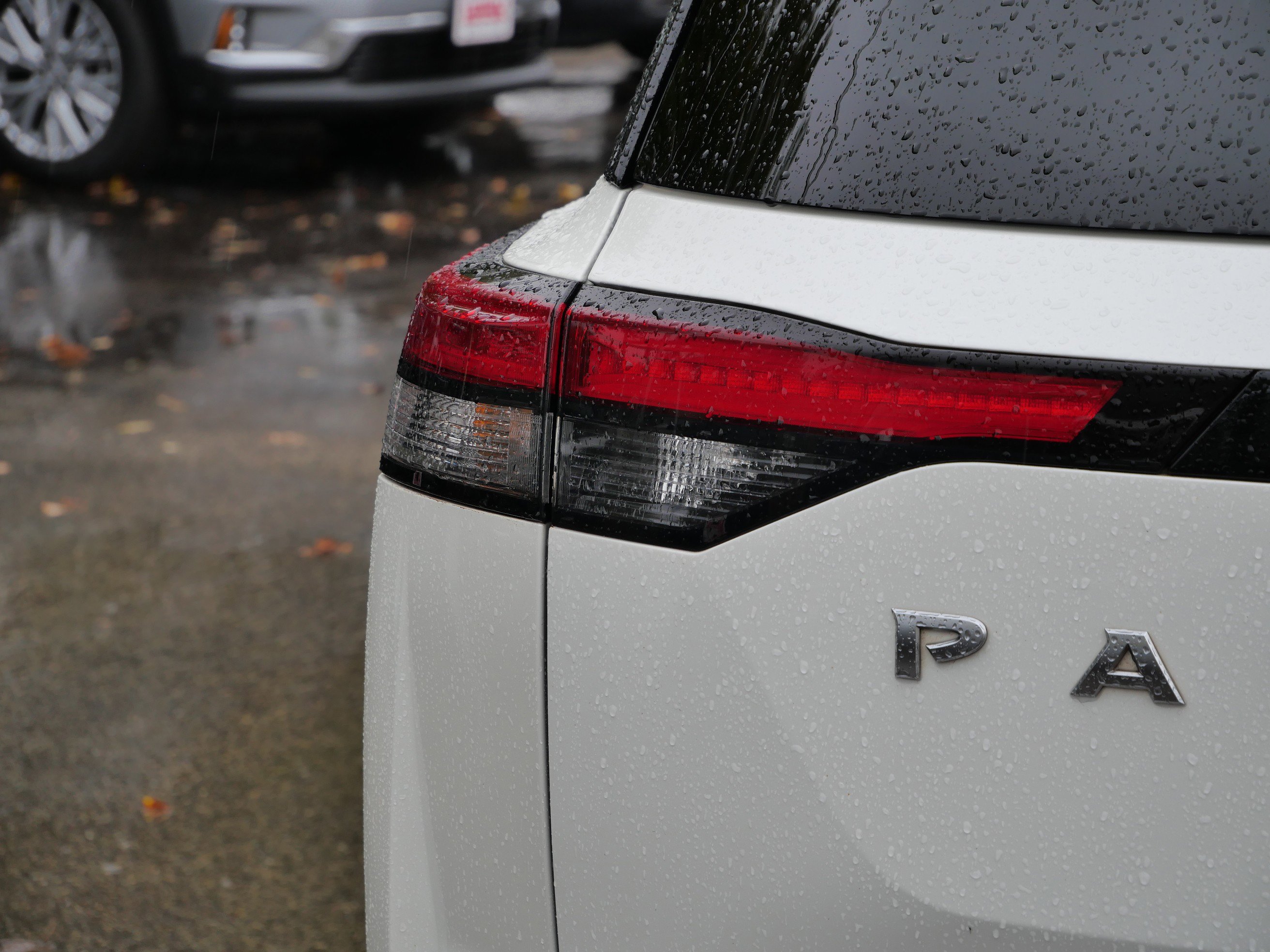 Used 2023 Nissan Pathfinder SL image 8