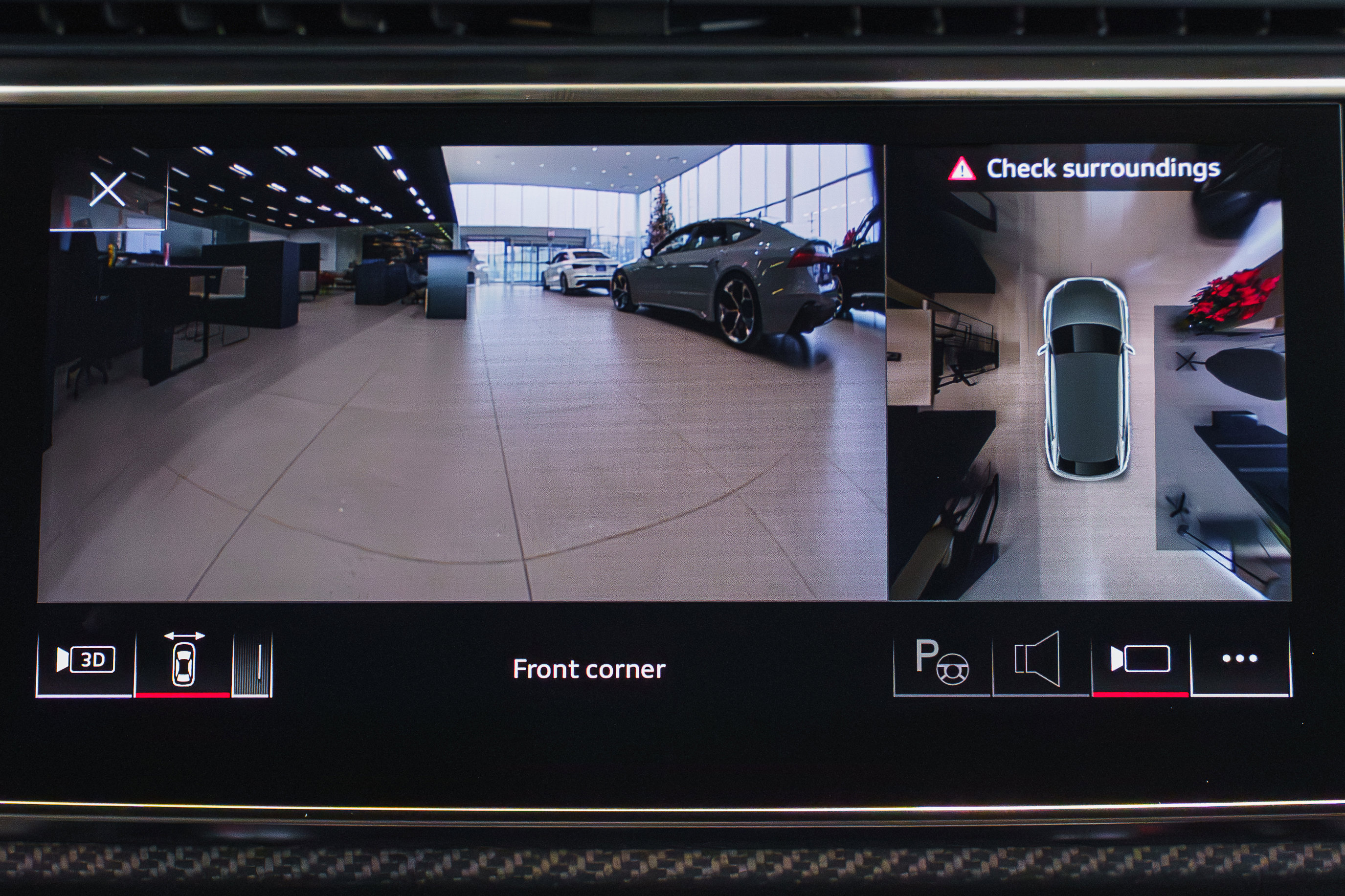 New 2026 Audi RS Q8 performance image 11