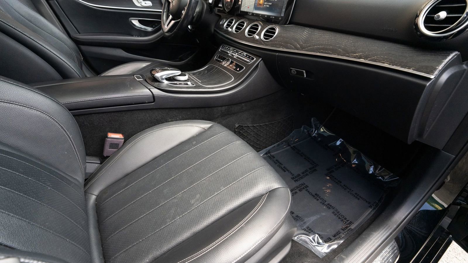 Used 2019 Mercedes-Benz E 300 w/ Premium 1 Package image 12