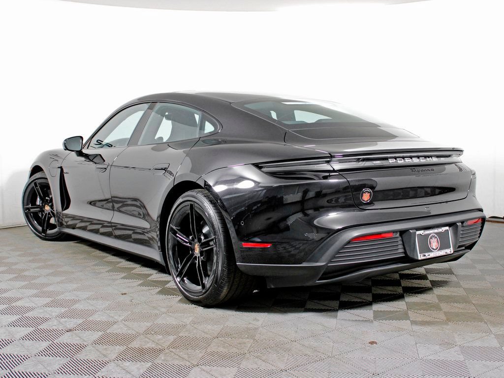 Certified 2026 Porsche Taycan AWD/4WD image 3