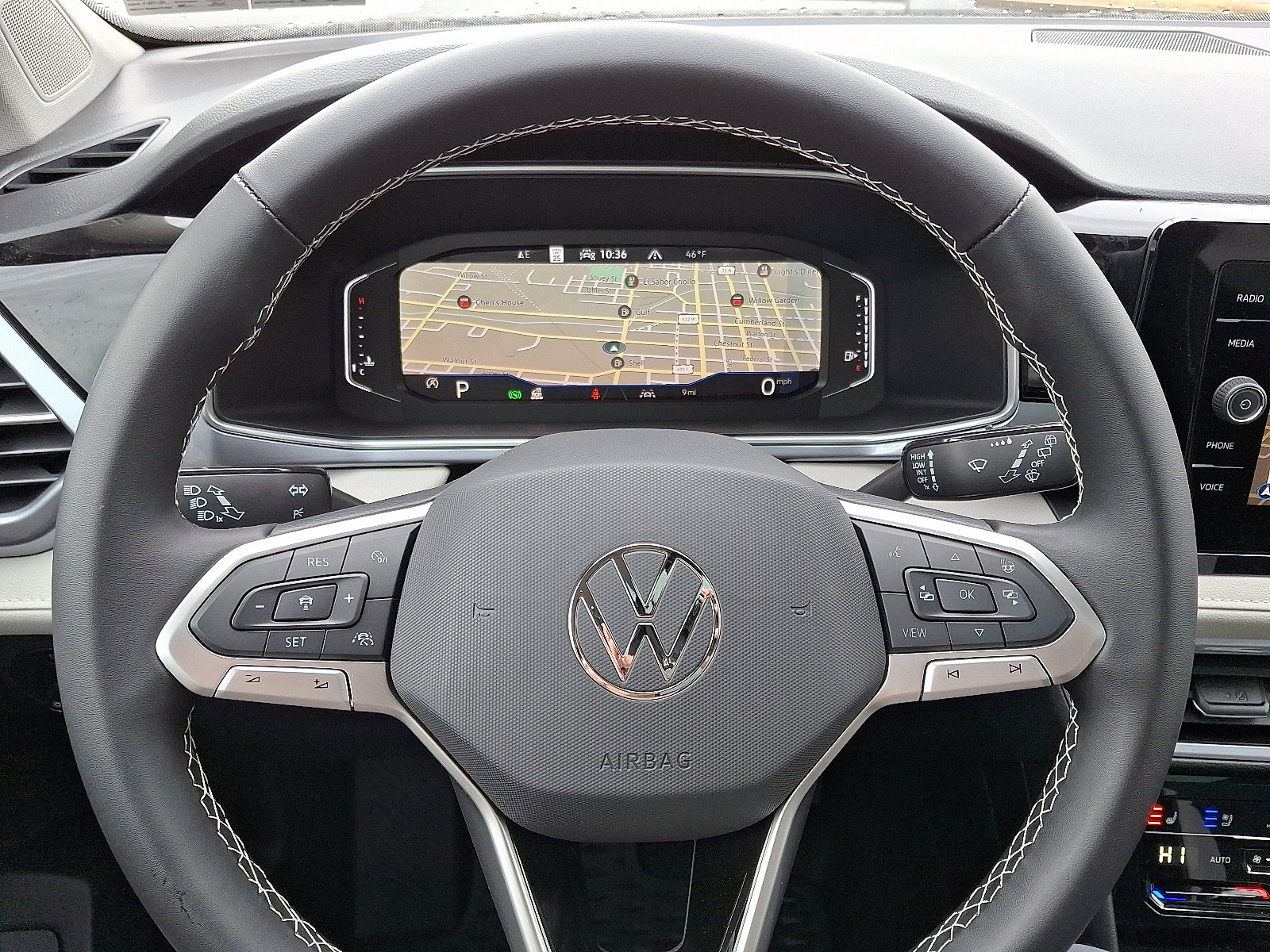 New 2025 Volkswagen Taos SEL image 10