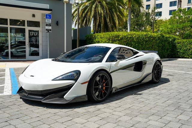 Used 2019 McLaren 600LT RWD image 2
